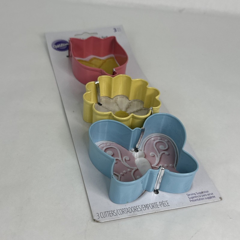 Wilton 3pc Cookie Cutter Set Butterfly Flower Tulip Spring Easter gallery