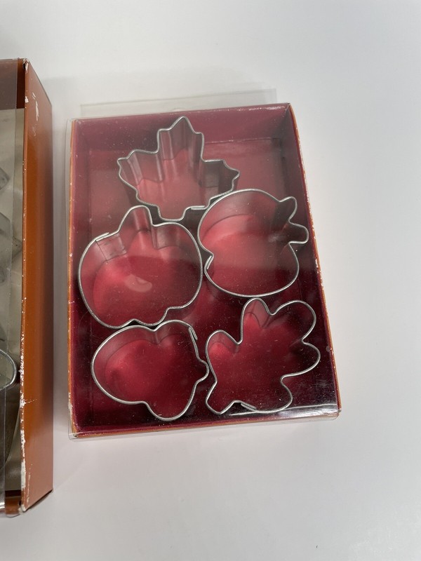 Cookie Cutter Mini Set Of Harvest Leaf Apple Acorn Set Of 14 gallery