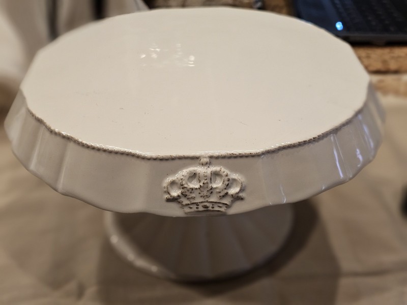 Pure White Home Essentials 10 Inch Cake Stand