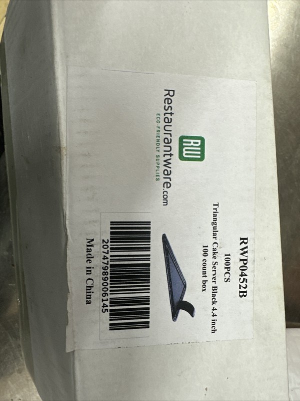 Triangle Black Plastic Cake Server – 4 1/2″ x 3″ – 100 count box