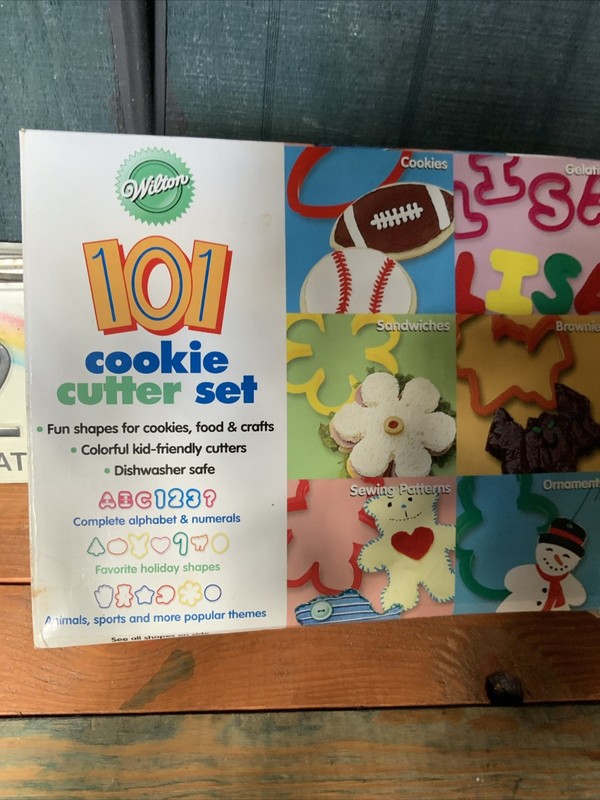 Cookie Cutter Set Letters Numbers Shapes Animals Sports .. 101! New In box