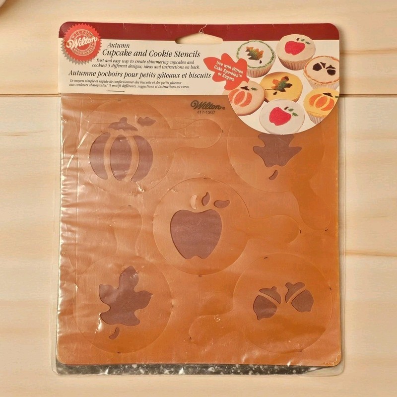 Wilton Autumn Cupcake Cookie Stencils DIY Craft Pumpkins Acorn Wall Reusable