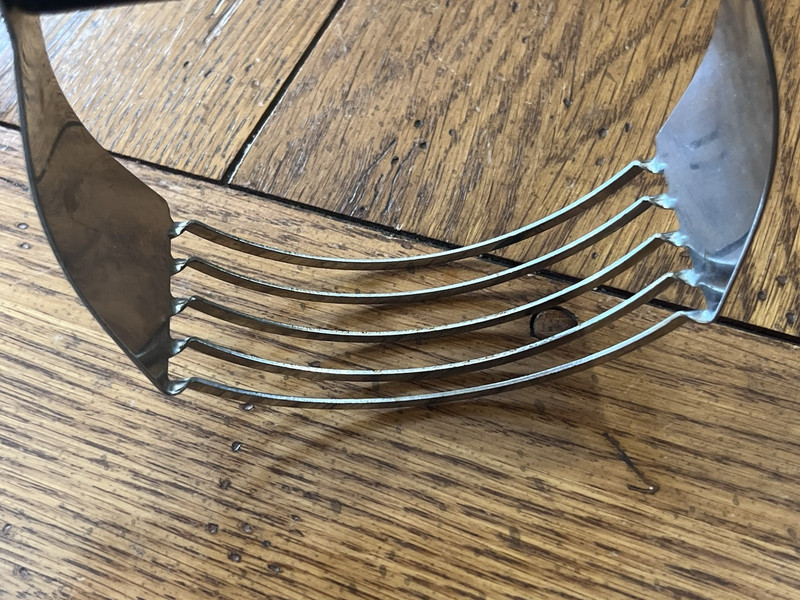 VINTAGE ECKO USA PASTRY CUTTER DOUGH BLENDER CRROMIUM PLATED KITCHEN WOOD HANDLE gallery