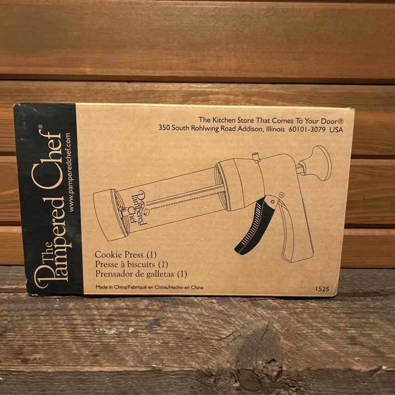 Pampered Chef 1525 Chef Cookie Press – New Open Box (C3)