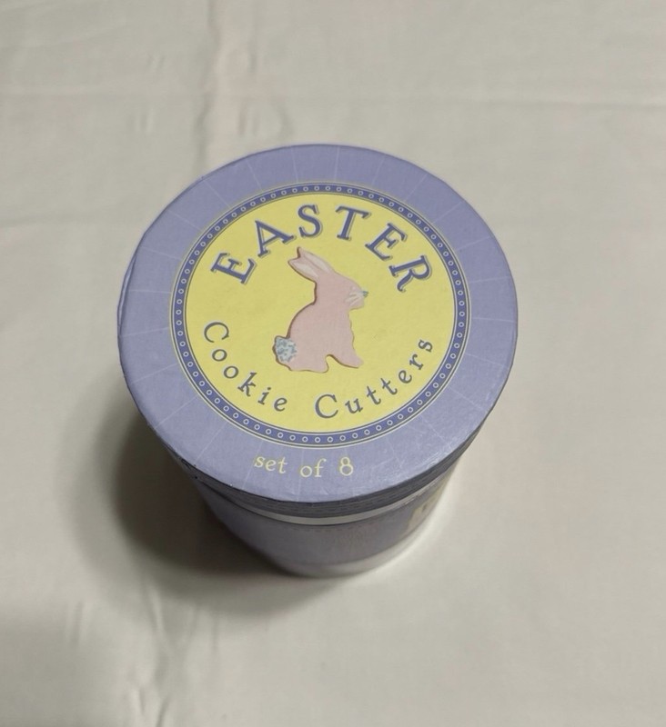 (8) WILLIAMS SONOMA Easter Spring Cookie Cutters Lamb Bunny Carrot Egg Duck NEW gallery