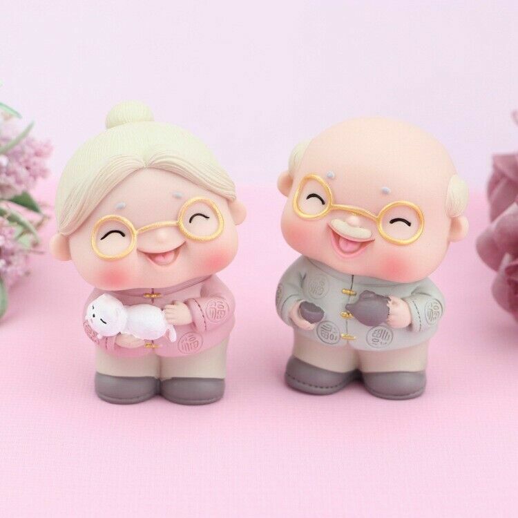 Romance of elderly couples Love family Cake decoration Father’s Mother’s Day #