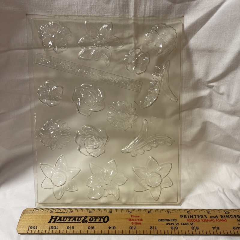 Apollo Chocolate Candy Mold 166 NEW