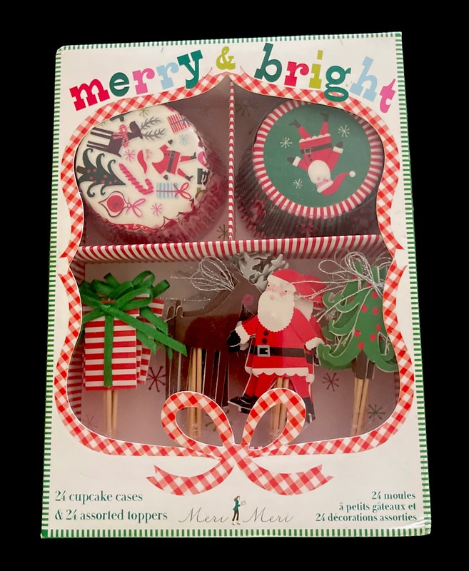 NEW Meri Meri Cupcake Kit Santa Present Tree Reindeer 24 Cucake Cases Toppers