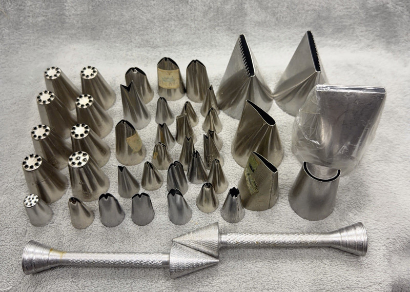 Milton & Ateco Icing and Fondant Nozzles Cake Decorating Tips Steel Lot of 45