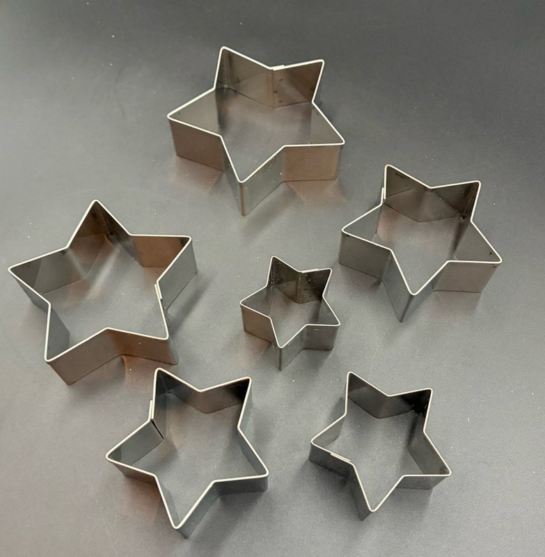 Ateco 6 Piece Plain Star Cookie Sandwich Cutters Silver With Container #7805 gallery