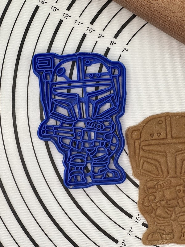 Heavy Infantry Mandalorian Cookie Cutter & Mold Produced by 3D Kitchen Art gallery