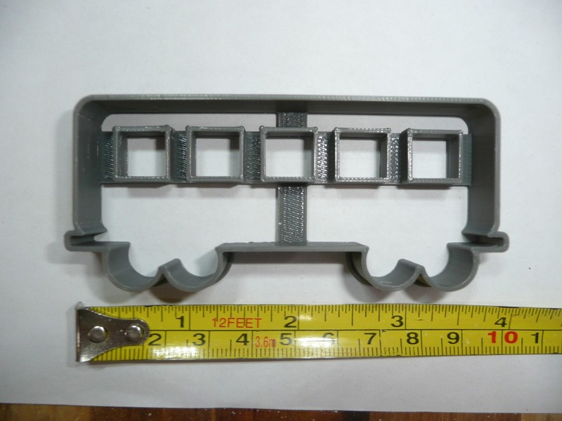 PASSENGER CAR 1 TRAIN COOKIE CUTTER USA PR5322 gallery