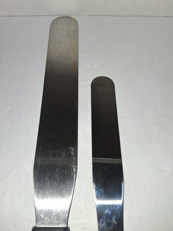 Mercer Frosting Spreader 15" Cake Decorating Stainless + 11" Spreader gallery