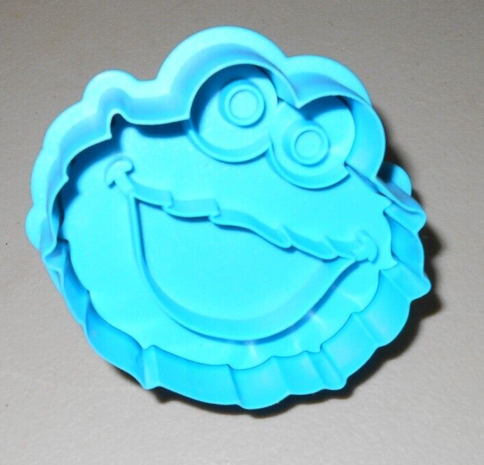 Sesame Street Cutters Williams- Sonoma Oscar Grouch Elmo Ernie Cookie Monster gallery