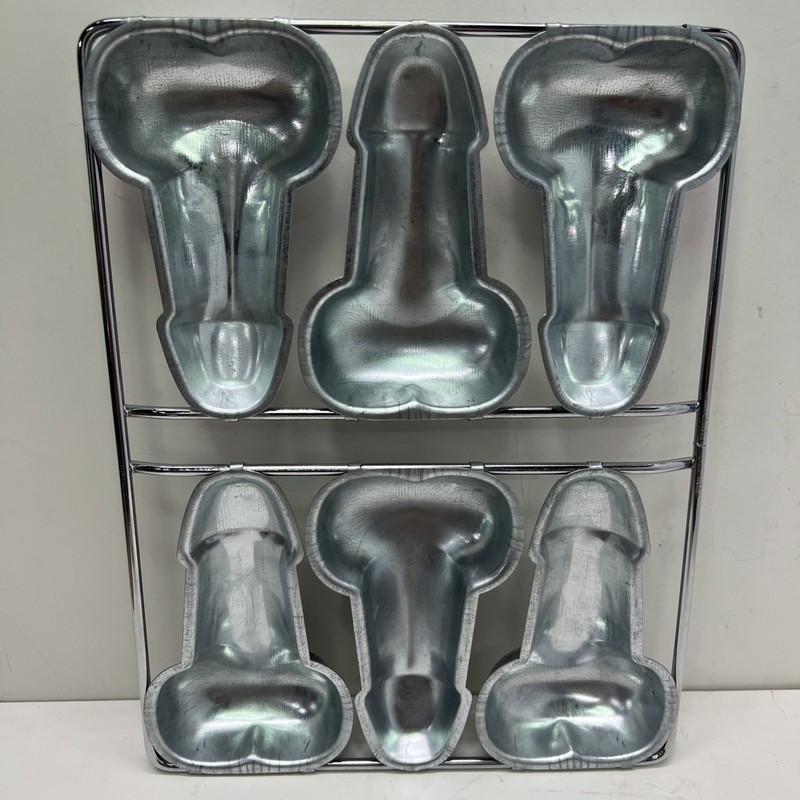Penis Bachelorette Party Gag gift Jello Cupcake Chocolate Cake Mold Baking Pan