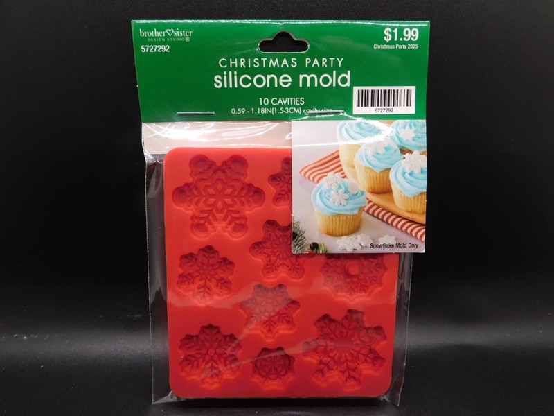Brother sister design studio Christmas party silicone mold mini snowflakes 1pc