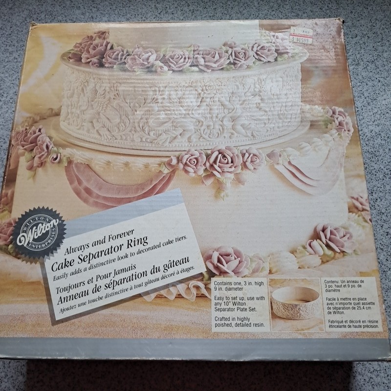 Vintage Wilton Always And Forever Cherubs 9″ Cake Separator RingUsed Once In Box