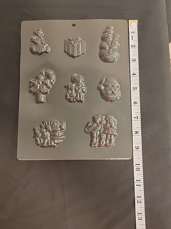 Christmas Snowman Gifts Giving Pieces Chocolate Candy Mold