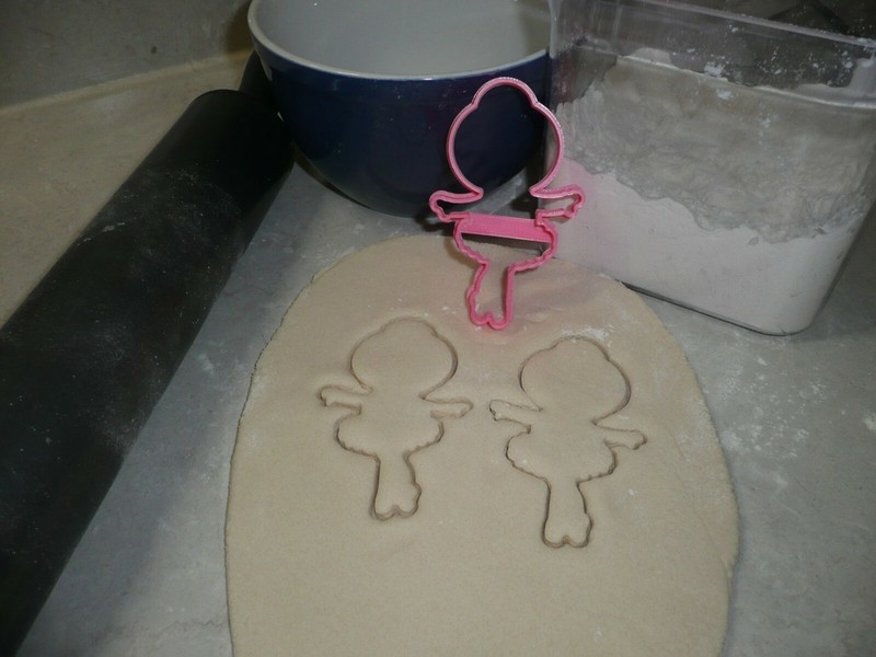 BALLERINA OUTLINE BALLET DANCER POSE TWO SPECIAL COOKIE CUTTER USA PR3271 gallery