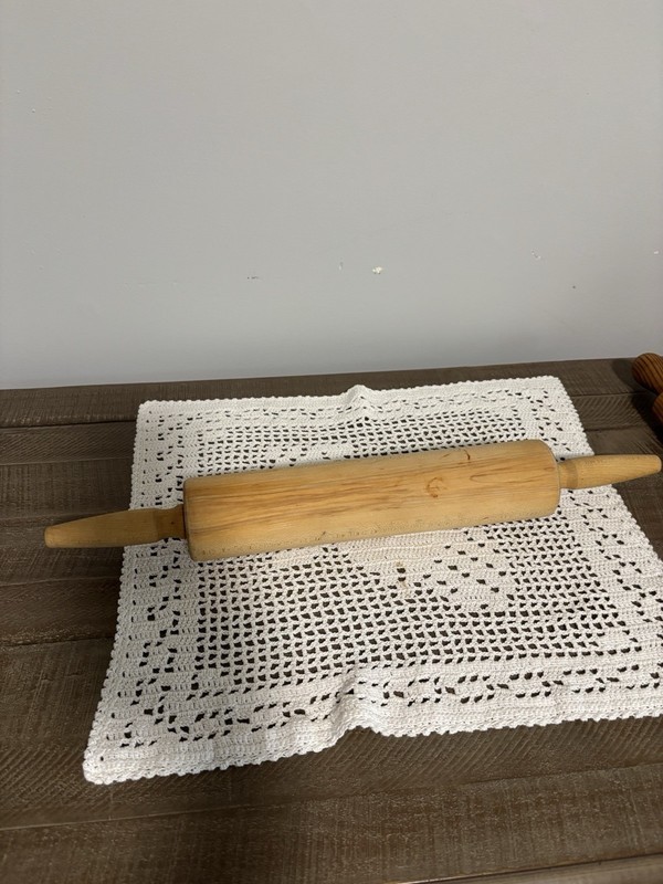 Wooden Plain Rolling Pin Beige Solid With Handles for Baking and Cake Decorating gallery