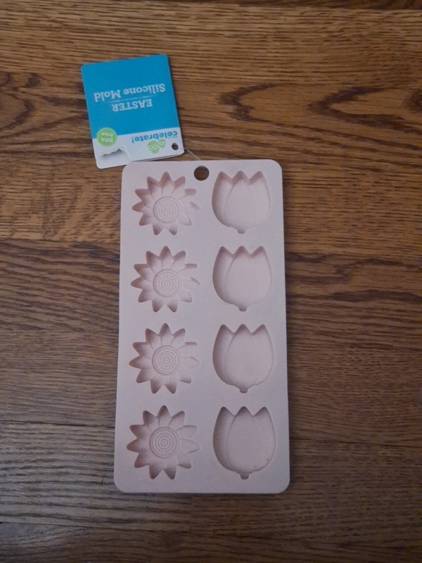 Silicone Tulip Daisy Spring Shaped Candy Chocolate Butter Mold- NEW gallery