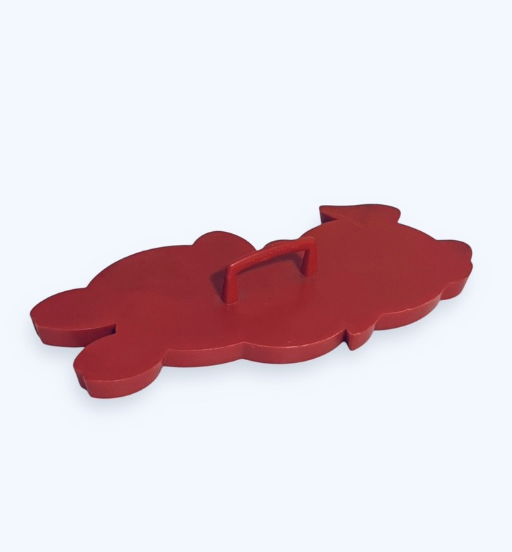 Vintage "Porky Pig" Red Plastic Tupperware Cookie Cutter collectible 5" gallery