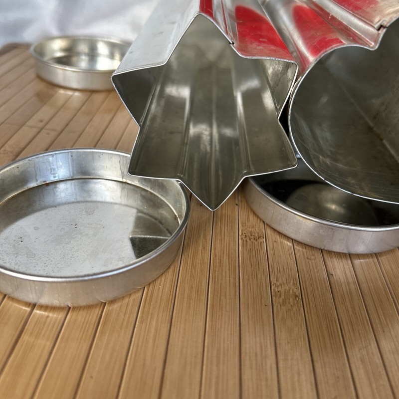 Canapé Bread molds Star Flower heart Baking Molds Set Rolled Edges Recipe gallery