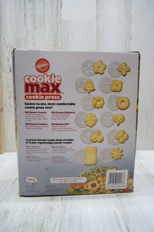 Wilton Cookie Max Cookie Press. 12 Disc Designs. gallery