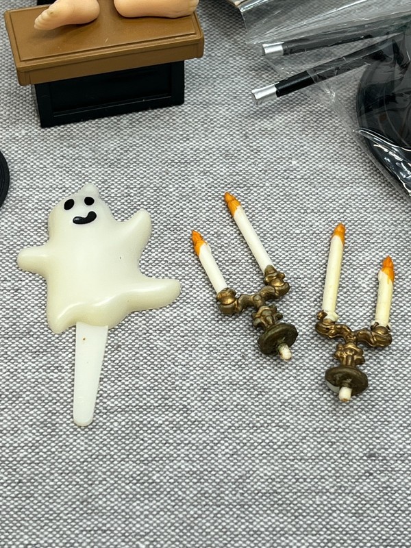 Vtg Wilton Cake Decorating Toppers Multiple Themes Man in Recliner Basketball gallery