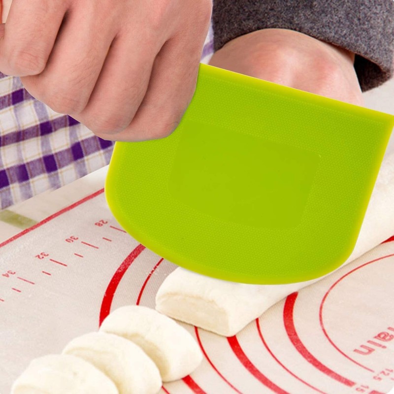 2 X Pastry Horn 12 X 9.5 Cm Plastic Dough Scraper For Kitchen gallery