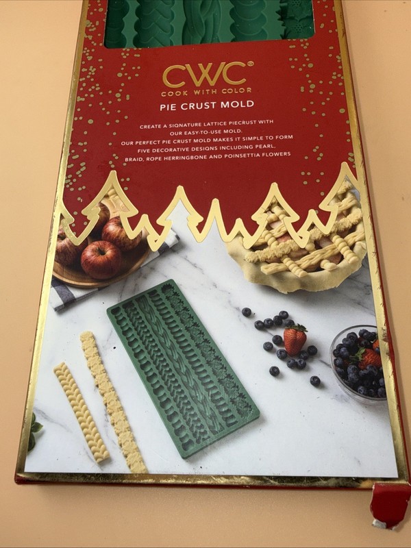 CWC Cook With Color silicone decorative pie crust mold -Green gallery