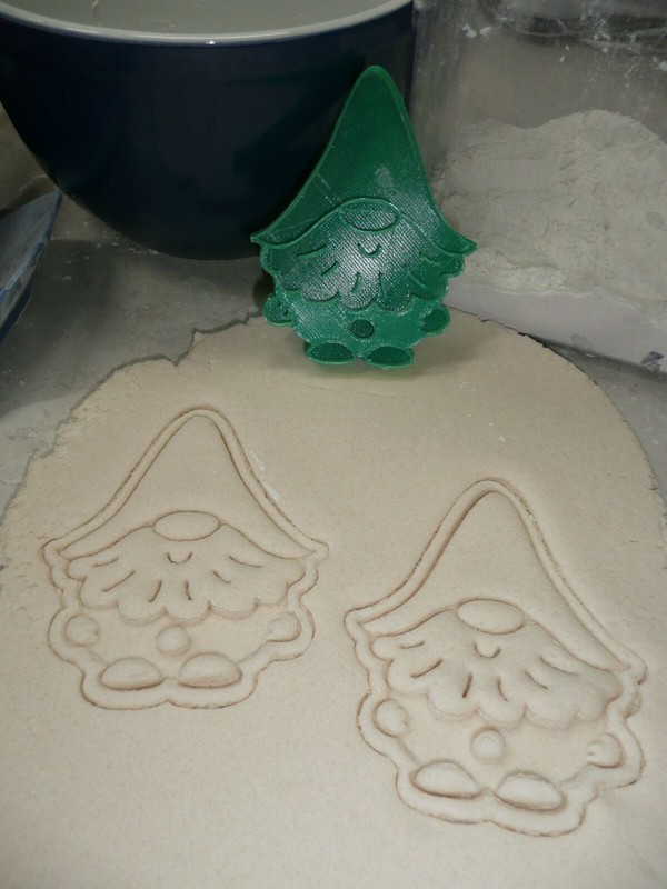 GNOME 2 DWARF GOBLIN MYTHICAL CREATURE COOKIE STAMP EMBOSSER MADE IN USA PR4505 gallery