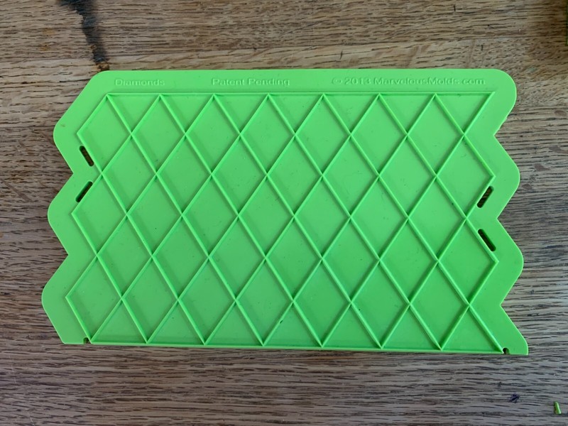 Diamonds Onlay Marvelous Molds Cake Mold