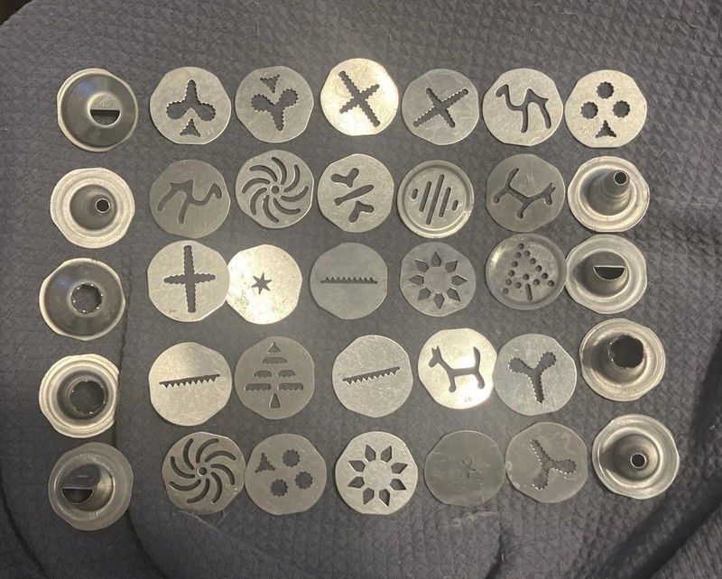 Vintage Mirro 16 Piece Cookie Pastry Press Plate Lot