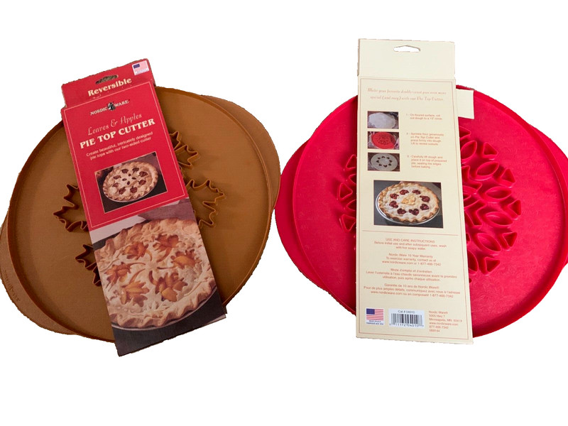 Apple & Leaves Pie Top Cutter 12" Crust Valentine Hearts Nordic Ware Lot of 2 gallery