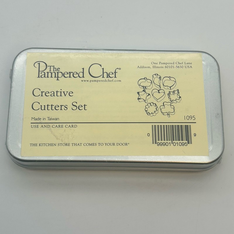 Pampered Chef Creative Cutters Set #1095 Cookie Biscuit Fondant Shapes Tin gallery