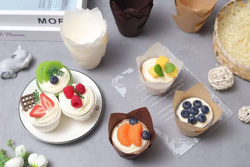 200PCS Tulip Cupcake Liners Parchment Baking Cups Muffin Wrappers Perfect for... gallery