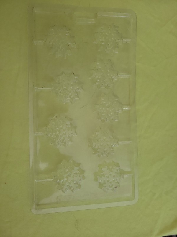 Candy Or Fondant Molds Lot Of 11 Christmas Themed Molds. Used gallery