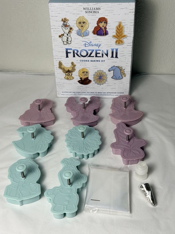 Williams Sonoma Disney Frozen II Cookie Cutter Baking Kit 23 Pc Set NEW Open Box gallery