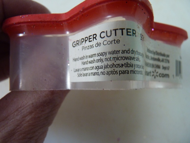5 Point Star Plastic Cookie Gripper Cutter gallery
