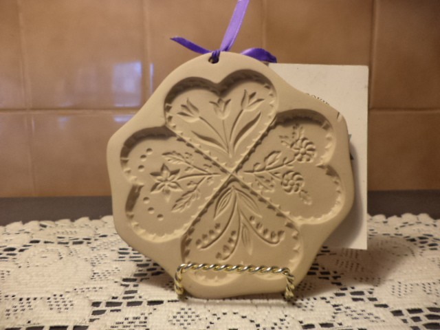 Brown Bag Cookie Mold FOUR HEARTS-NEW WITH BOOKLET