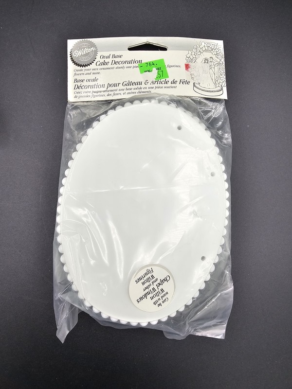 Wilton 2 Small Oval Bases Cake Decoration & Pearl Leaf Puff Wedding Shower gallery