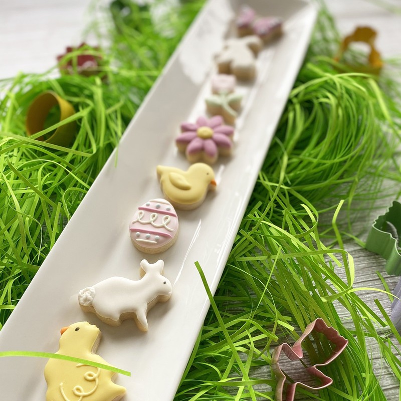 R&M International Mini Easter Cookie Cutter and Stamper Set gallery