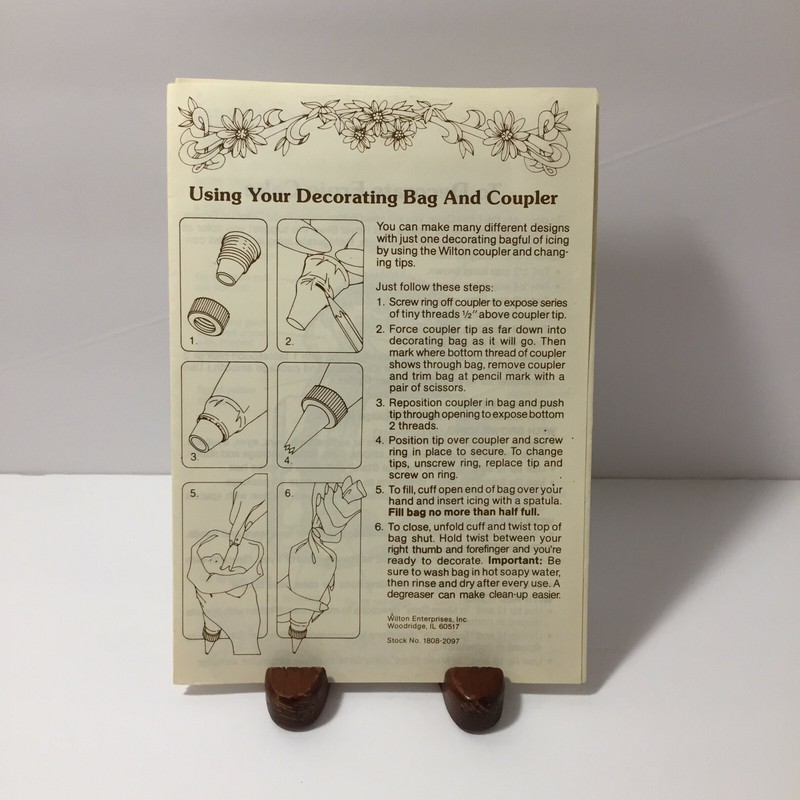 Wilton Complete Instructions Baking & Decorating Ernie Cake gallery