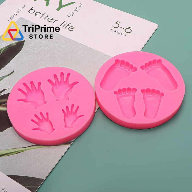 2pcs 3D Baby Feet Hands Silicone Molds for Random Color (Gray Or Pink) gallery