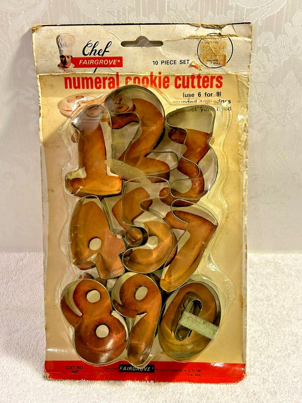Vtg 1981 Chef Fairgrove Numerical Cookie Cutter 10 Piece Set Cat. No. 405