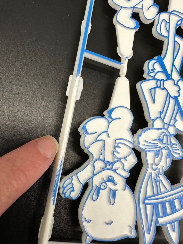 Vintage Cake Toppers Candle Holders Looney Tunes 1978 Blue Plastic Wilton gallery