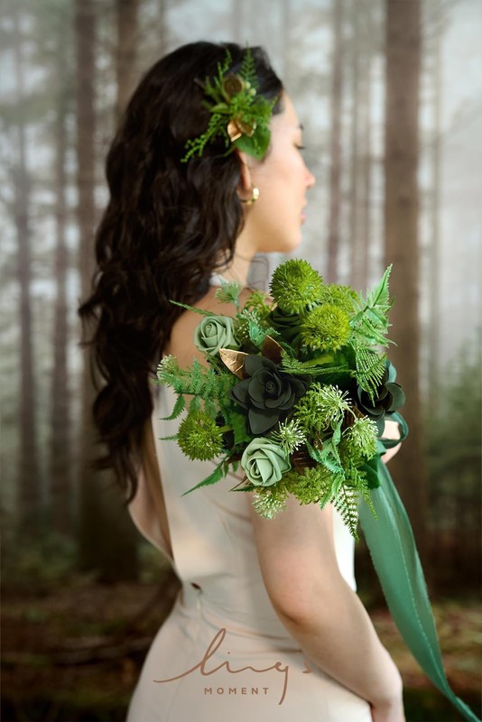 Ling's moment Artificial Flowers Box: Faux Roses, Greenery Stems, Foam - DIY Dec gallery