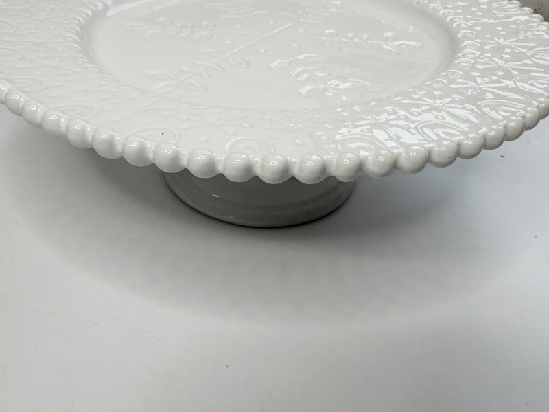 Scalloped White Snowflake Ceramic Cake Stand Dessert Display Pedestal - Portugal gallery