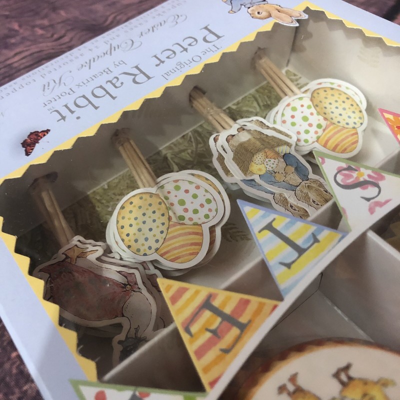 NEW Peter Rabbit By Beatrix Potter Meri Meri Easter Cupcake Kit 24 Cups Toppers gallery